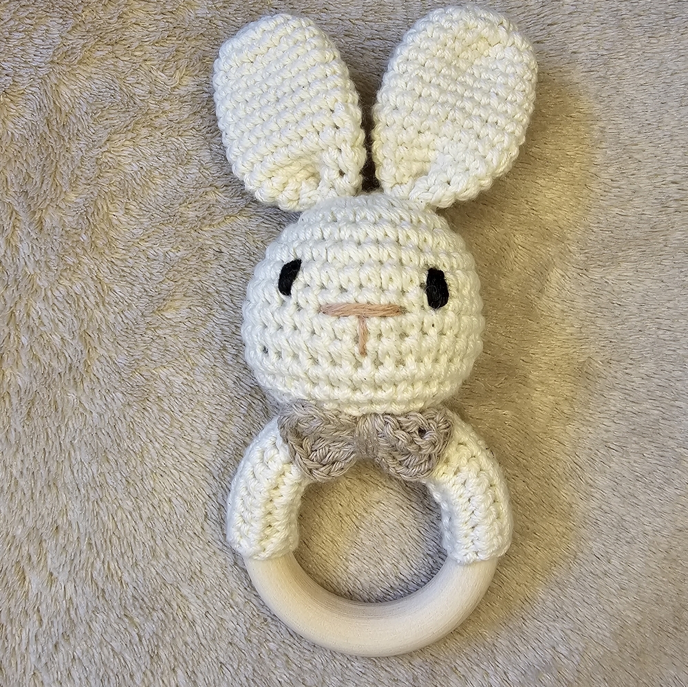 Bunny crochet baby rattle